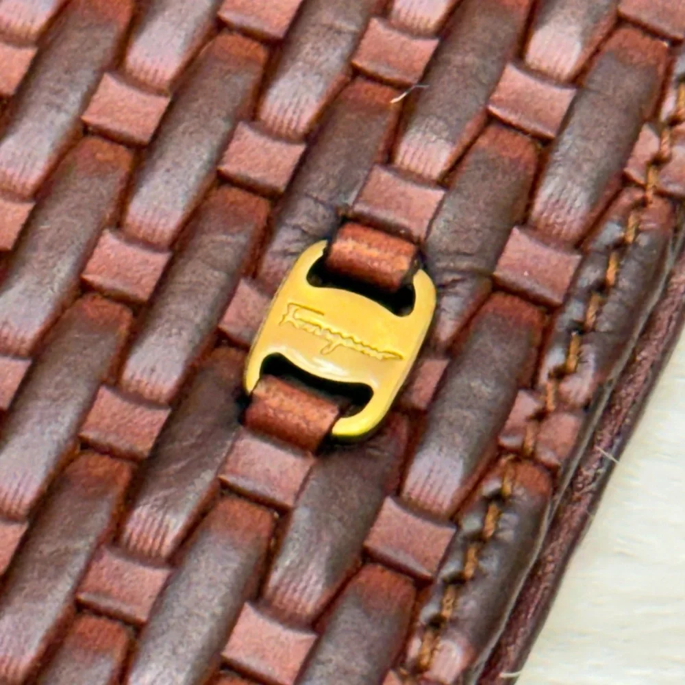 SALVATORE FERRAGAMO - BROWN WOVEN LEATHER BI-FOLD WALLET
